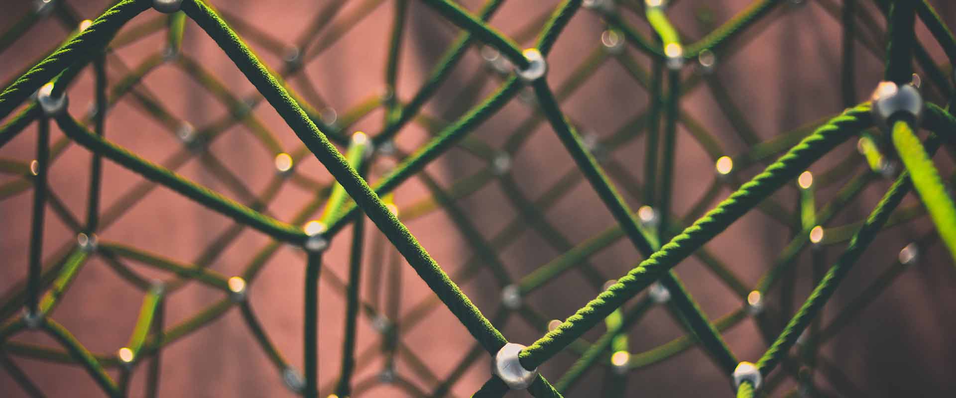 Supply Chain Networks in Healthcare: Why Providers and Suppliers Should Move Away from Point-to-Point Connections