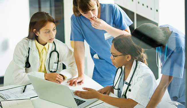 Das Datenmanagement im Gesundheitswesen bildet die Grundlage für optimierte Supply-Chain-Prozesse.